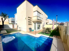 Villa Belén playa , piscina privada
